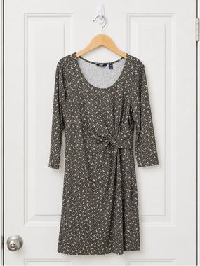 Lands' End Womens Medium Olive‎ green Paisley Print Knit Twist Front Midi Dress